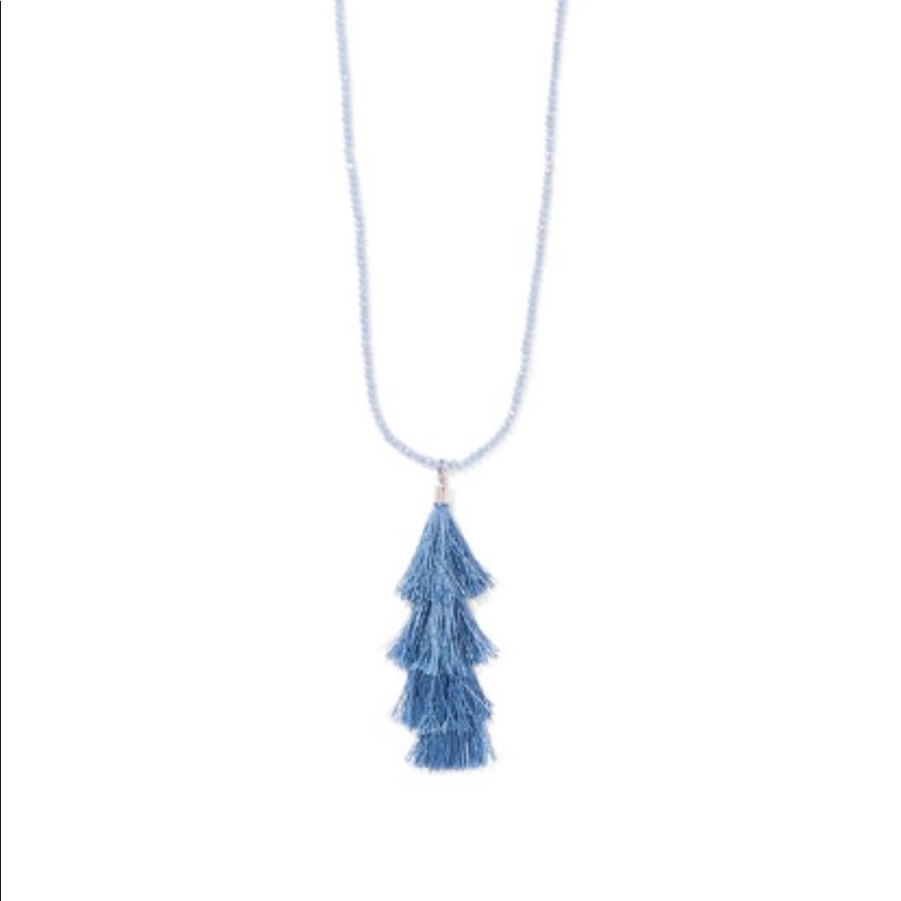 🔅New🔅 Blue 3 tiered tasseled pendant necklace - Picture 2 of 3